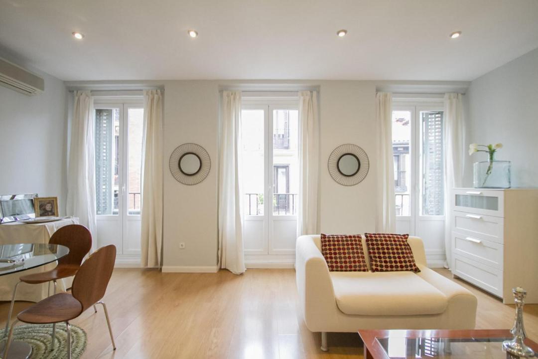 1 Bedroom 1 Bathroom Furnished - Sol - Bright Refurbished - Mintystay Мадрид Экстерьер фото